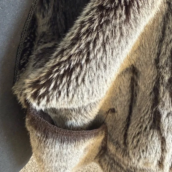 Coldwater Creek Faux Suede & Faux Fur Coat - Picture 6 of 13